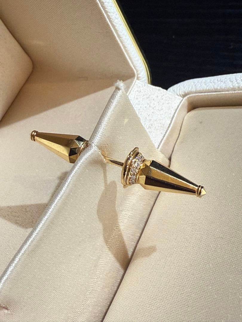 ジャックドゥブシュロン K18YG ピアス 片耳 美品正規品ギャラ付