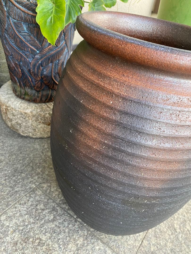 信楽焼　壺　傘立て　大壺　金魚鉢　睡蓮鉢　メダカ　和風