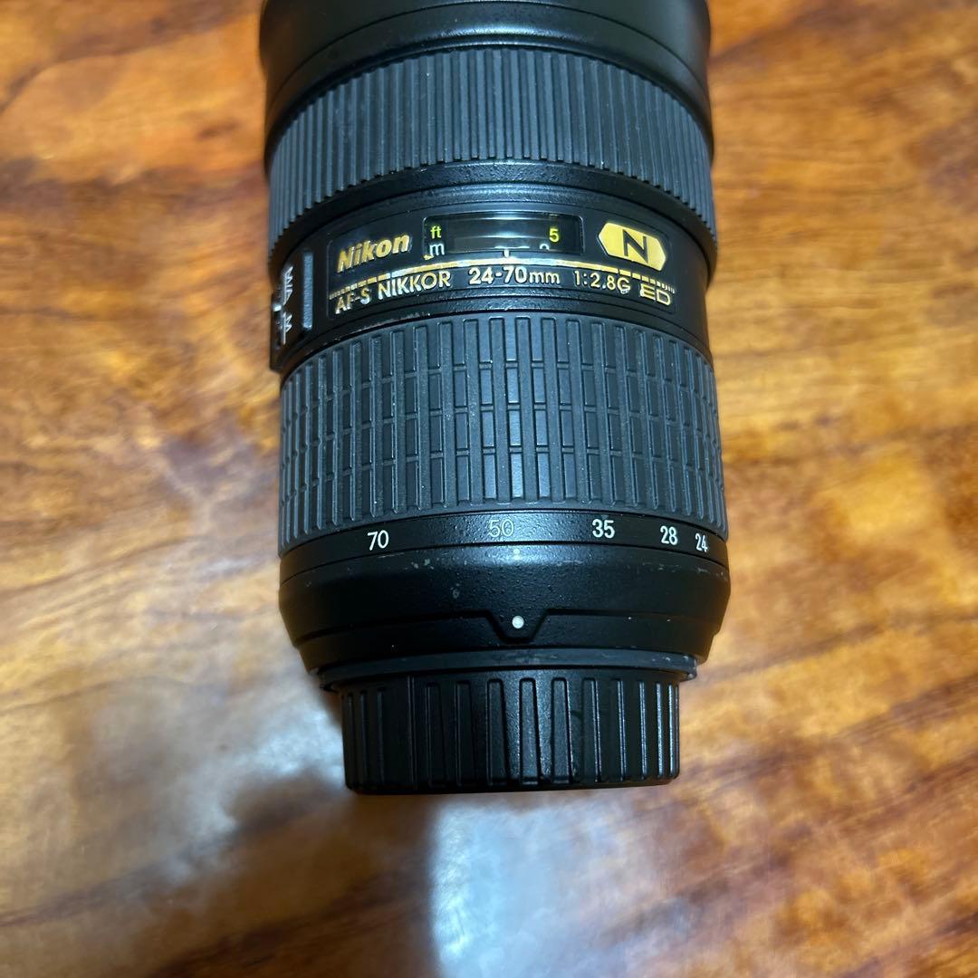 ジ*ウ様 Nikon AF-S 24-70mm f2.8 G ED