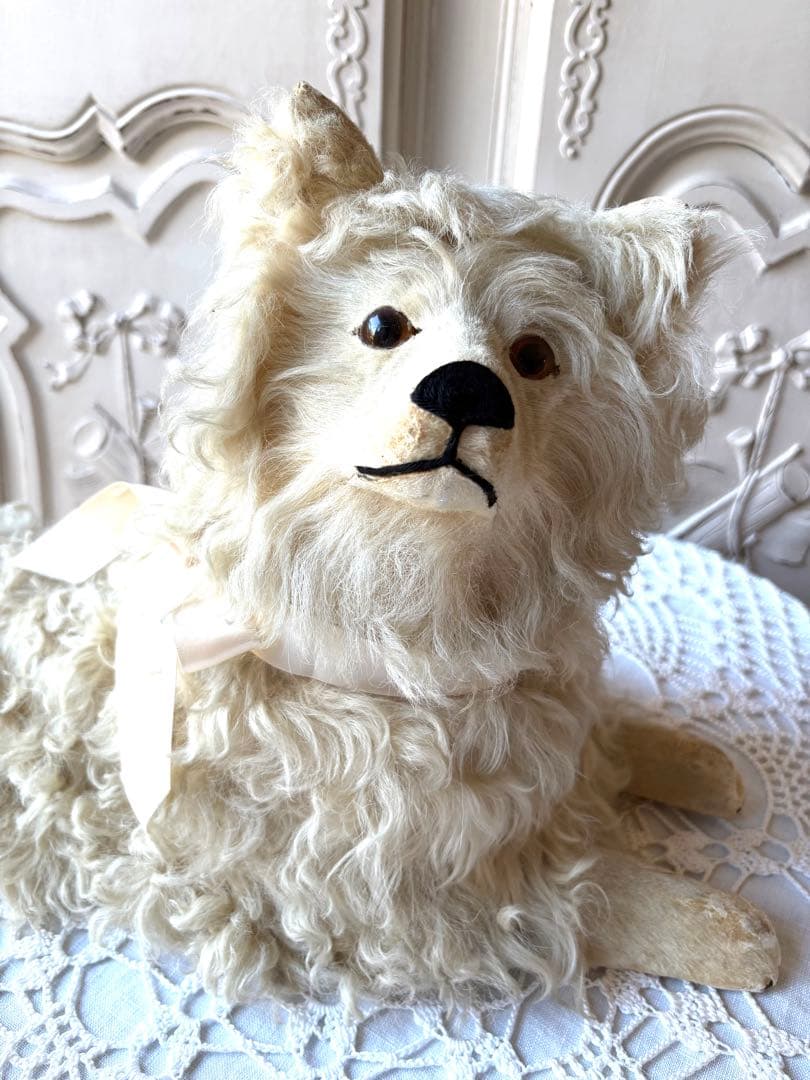 ♡パジャマドッグ　LOULOU フランスアンティーク　コンパニオンドッグ　布花付