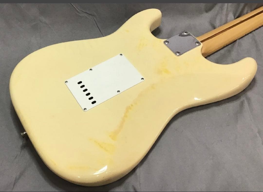 Fender Japan Stratocaster フジゲン製　Oシリアル