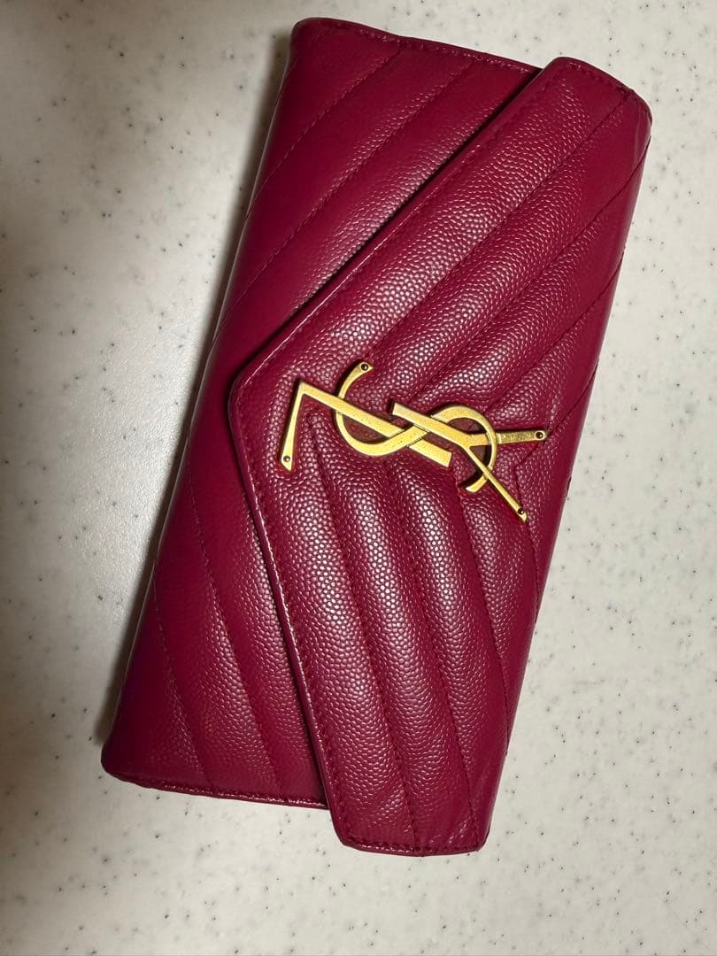 イヴサンローラン Saint Laurent 長財布