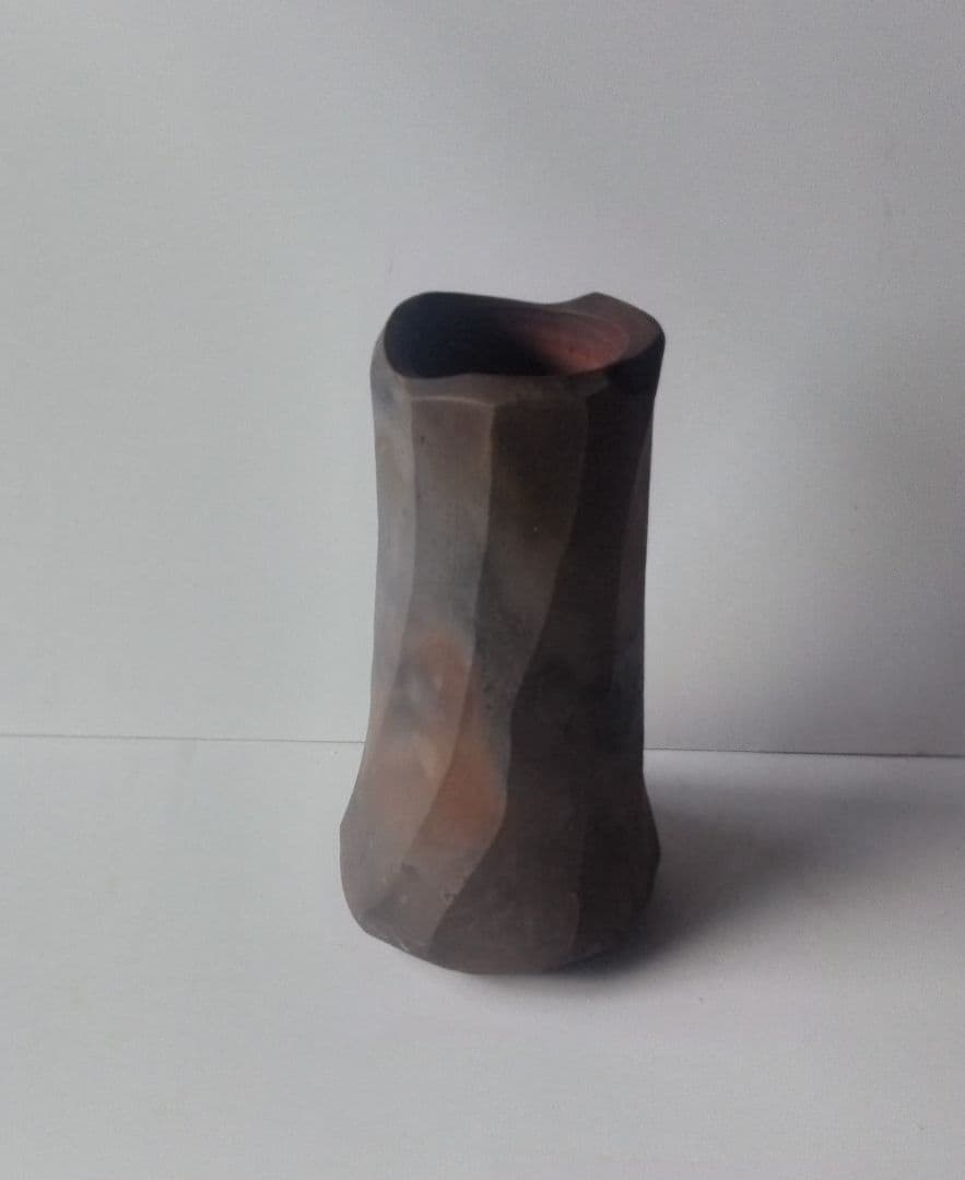 備前焼 興楽園 長十郎友敬 花器