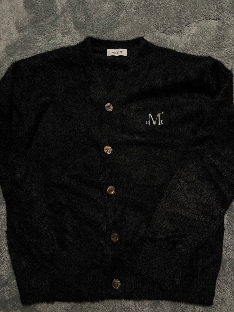 【日本未発売／ＷＥＢ限定】MUCENT(ムセント)/Vネックカーディガン