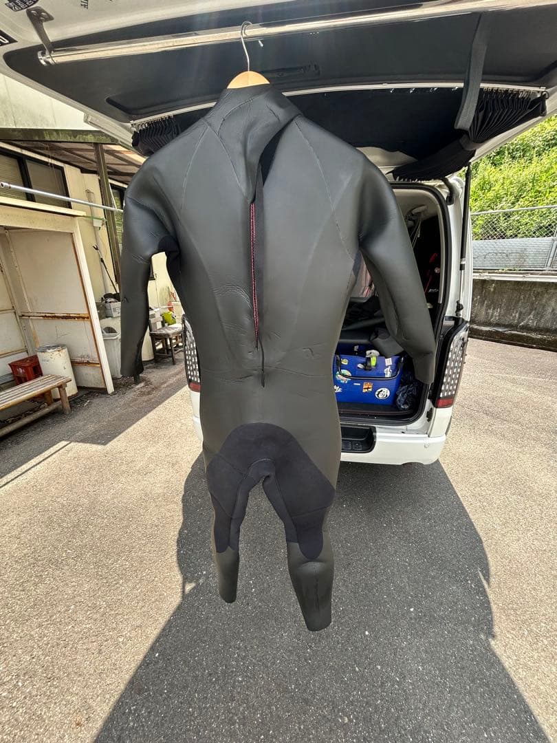 D*y様 AIDEDIFY 5/3mm セミドライ ウェットスーツ