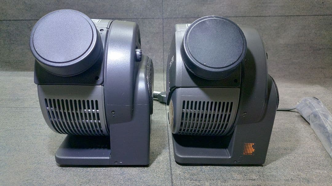 SONY液晶プロジェクターCPJ-200 セットアタッシュケース付 OD112