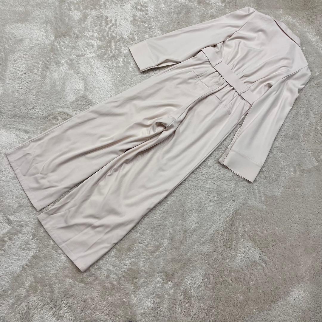 新品　PARTY ベルト付ケープ風オールインワン　ホワイト　門りょう