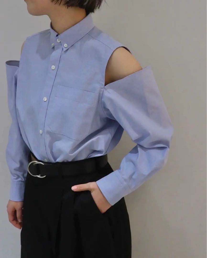 完売商品　新品・未使用　タグ付き　HYKE　オックスフォード　肩開き　シャツ