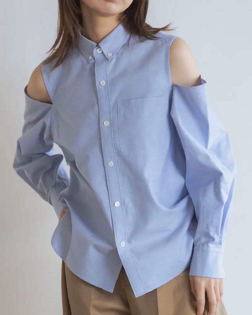 完売商品　新品・未使用　タグ付き　HYKE　オックスフォード　肩開き　シャツ