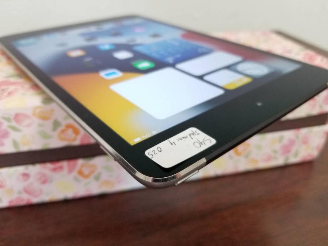 S40 美品 ipad mini 4#128GB#バッテリー100% A1550