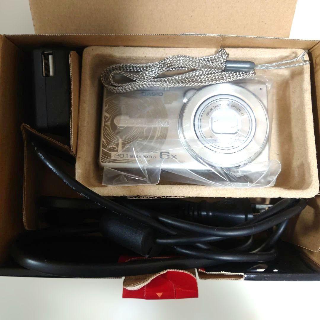 血界戦線 カメラ CASIO EX-ZS30SR 希少品