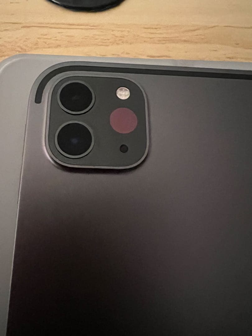 クーApple iPad Pro スペースグレー 本体　第二世代128gb