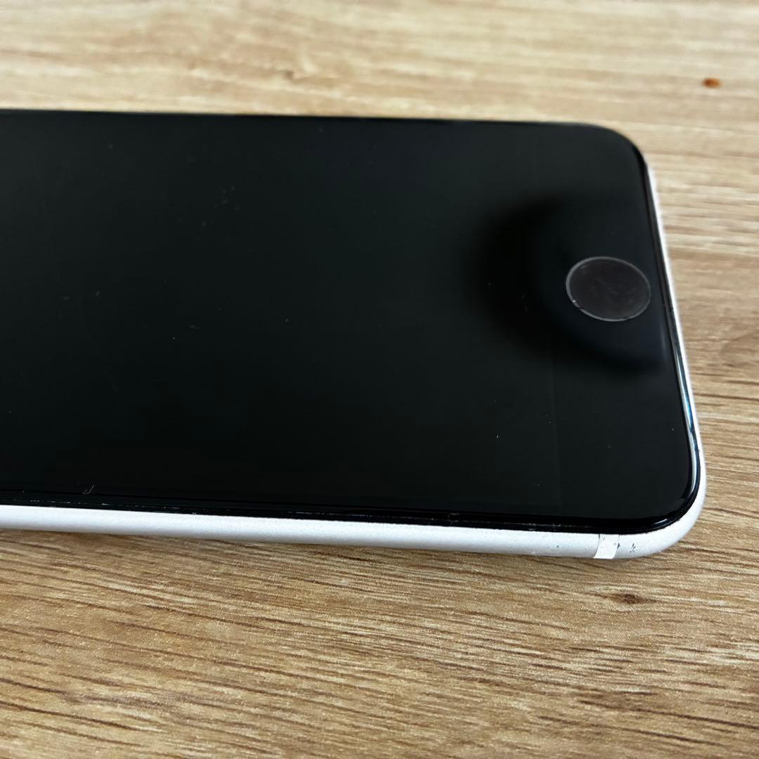 Apple iPhone SE (第2世代) ホワイト　64GB