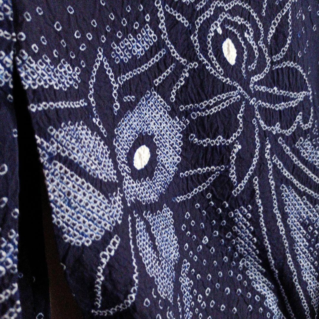 未使用　有松絞り　絞り浴衣　　花柄　仕付け糸付き