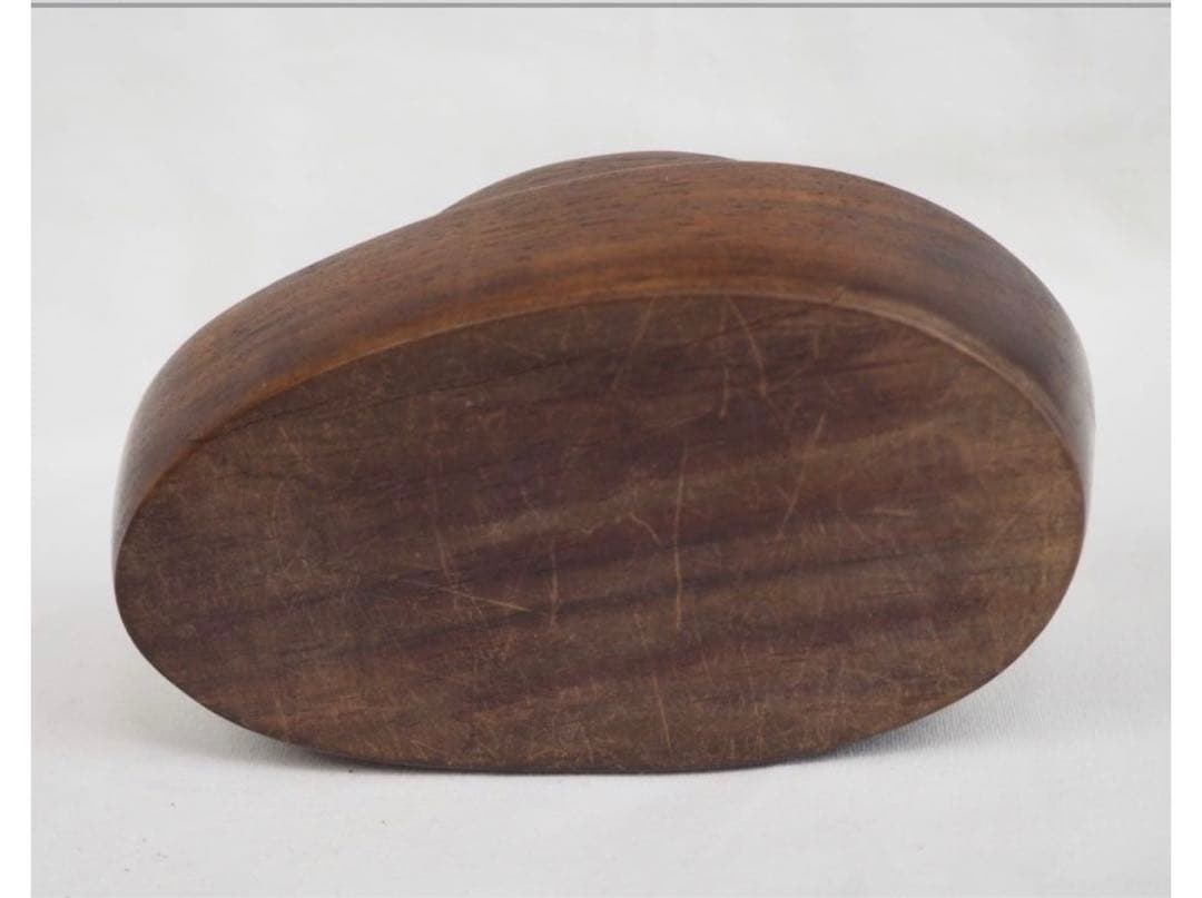 送料無料 水石愛好家蔵品放出 ★大珍品★古梅のある石　天然石・名石　唐木台座