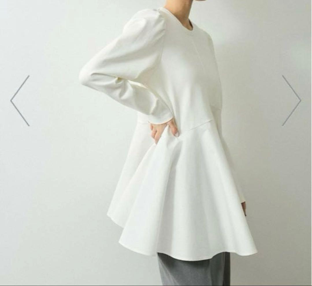 フリルペプラムロングスリーブカットソー/アダムエロペ