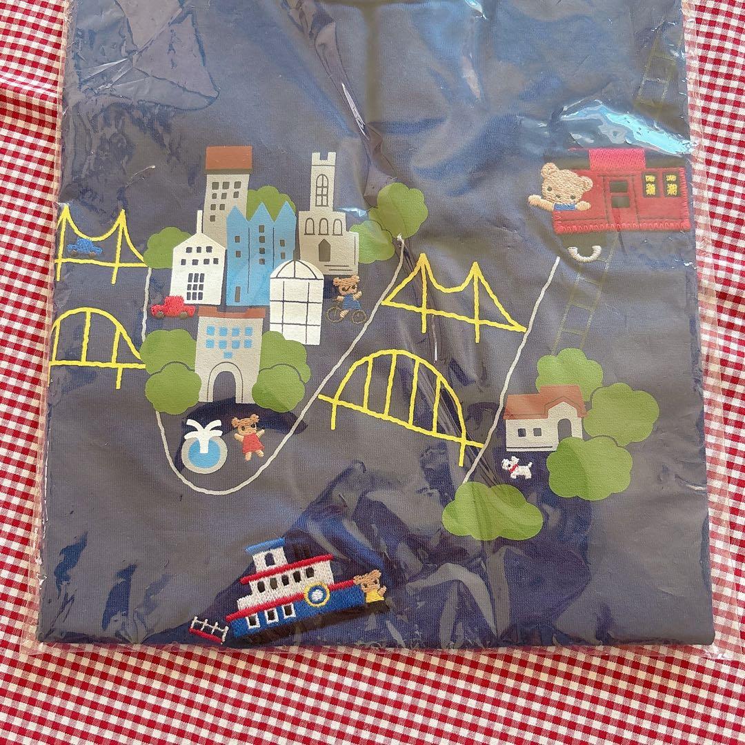 【新品.タグ付き.未開封】☆ファミリア☆刺繍　Tシャツ　90サイズ☆