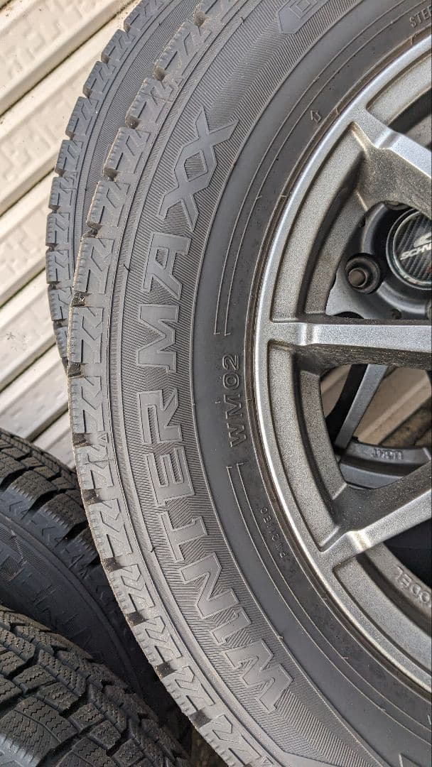 スタッドレスタイヤセット 14インチ 2019年式　ハスラー装着