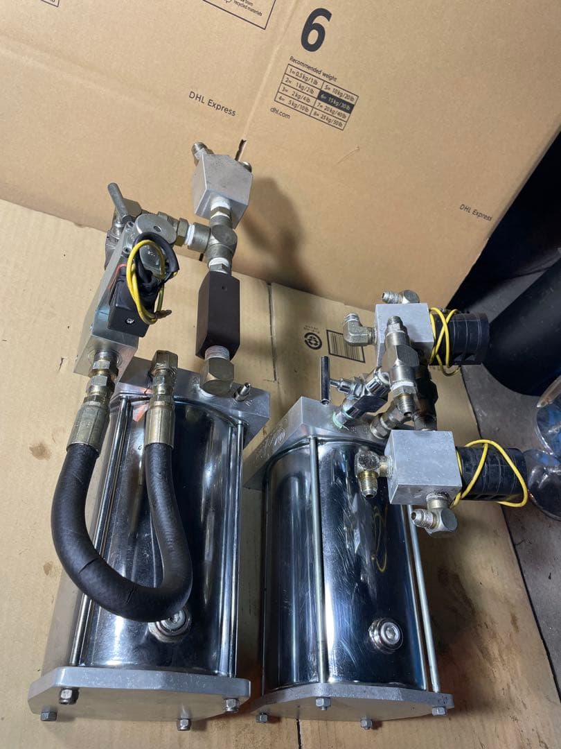 ハイドロ　ポンプ　ハウエ　1／2 ホース8番フィッティング　ローライダーキャデ