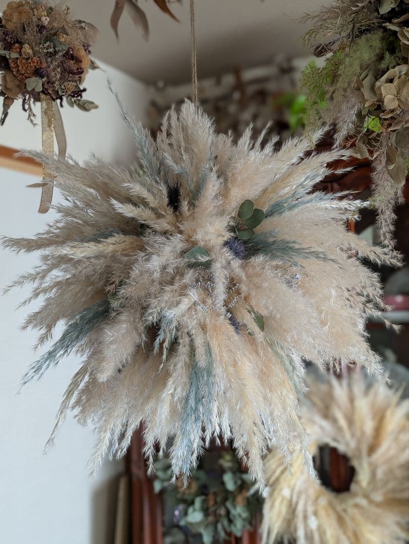 ドライフラワー★特大ふわふわパンパスフライングボール★アレンジメント　店舗にも♪