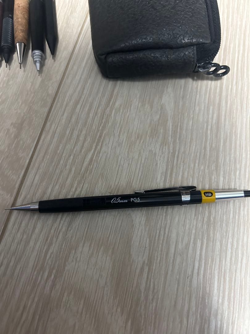 シャーペンまとめ売り 筆箱付き