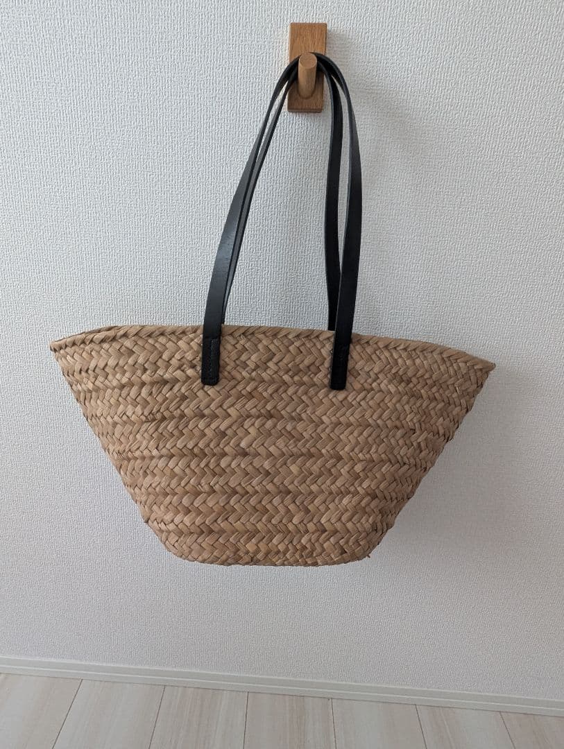【前髪重め】agnis b. ストローかごバッグ 黒