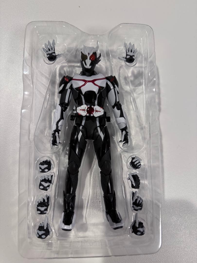 【値下げ中】仮面ライダーアークワン フィギュアーツ　アタッシュ武器付属