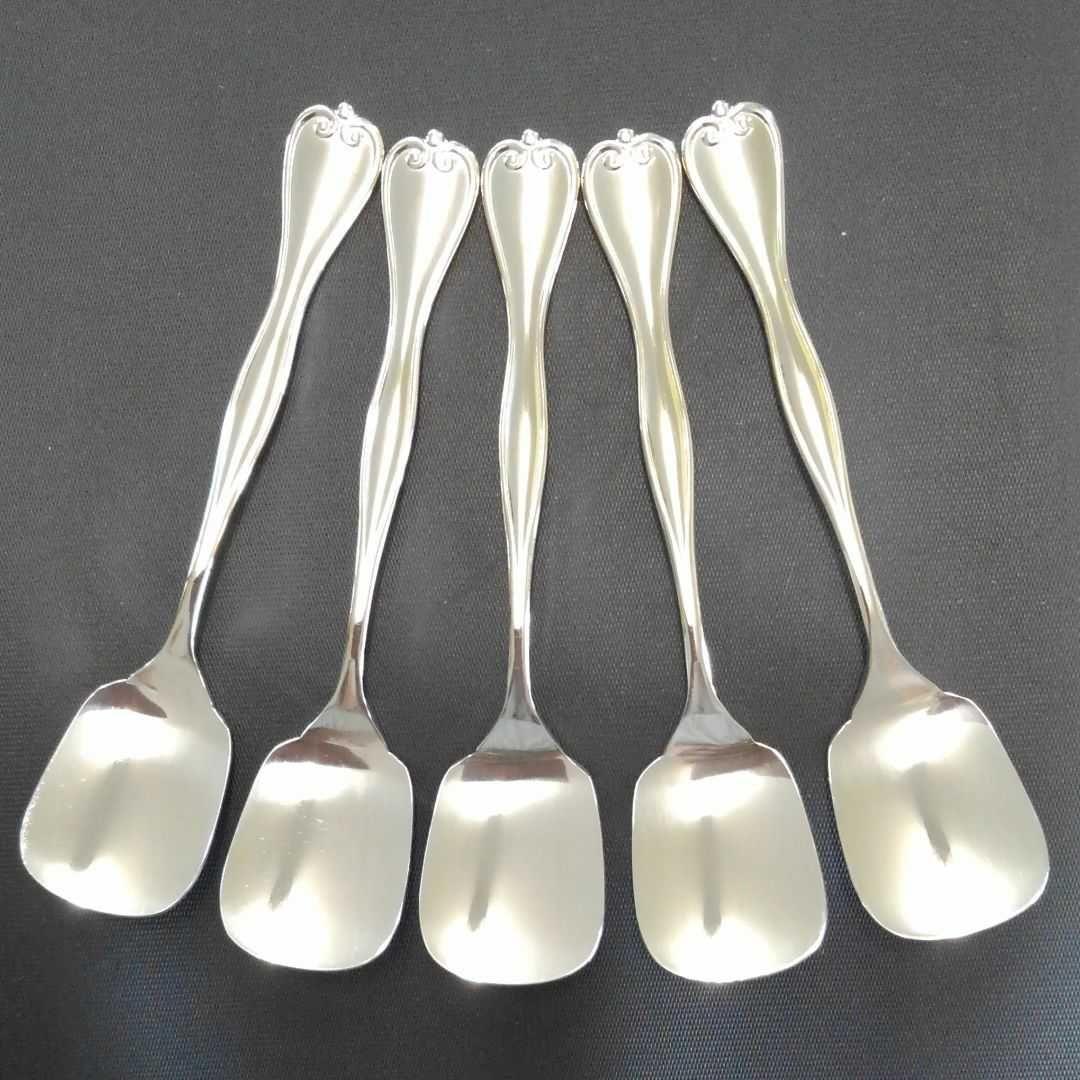 (N)ティー100＆(G)アイス100＆(Q)フォーク10＆(R)バター10本