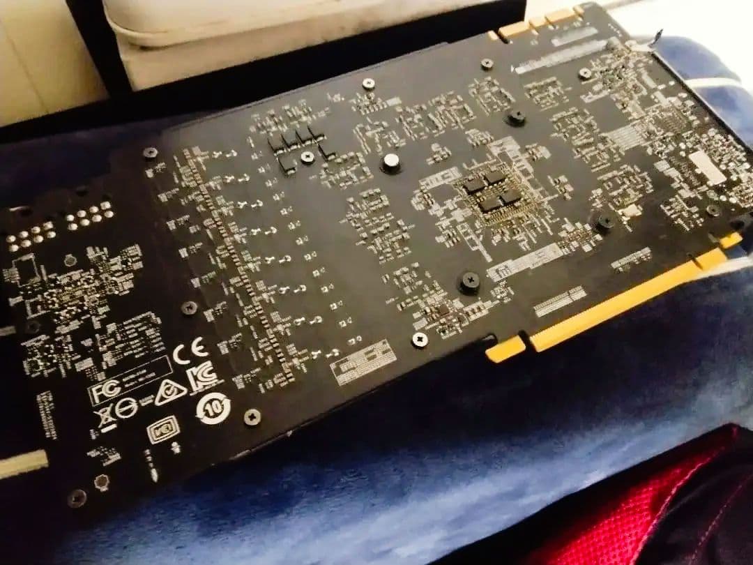 MSI GTX1080Ti ARMOR 11Gb OC 動作未確認