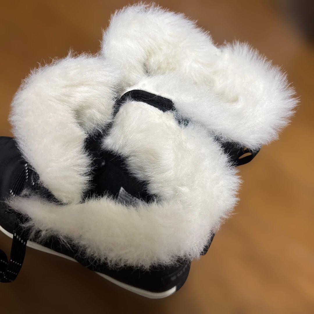 新品 ソレル スノーブーツ ウィットニー2 ショートレース24〜24.5cm