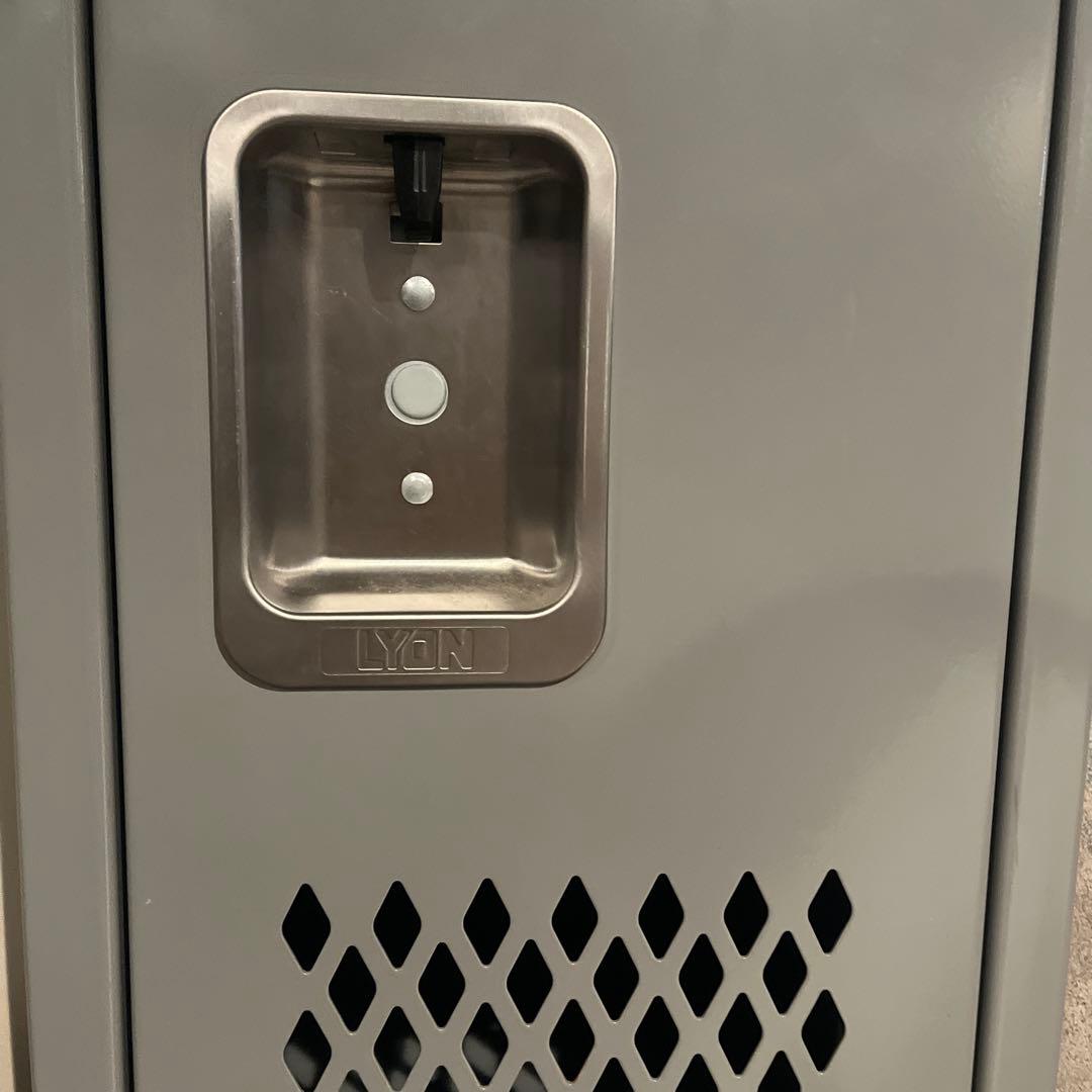 LYON リヨン 2段 スチールロッカー