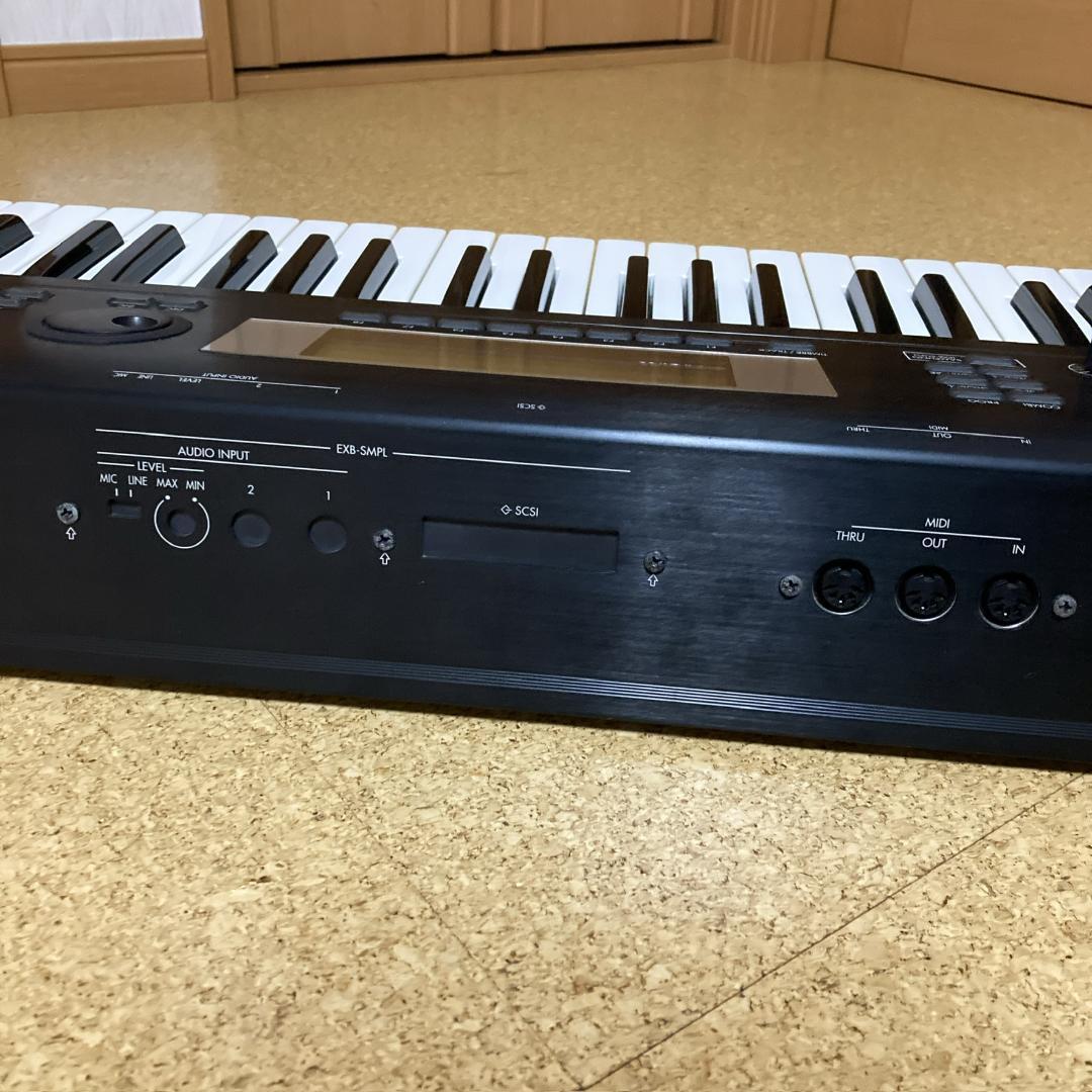 【ソフトケース付き】KORG TR61 シンセサイザー 61鍵盤