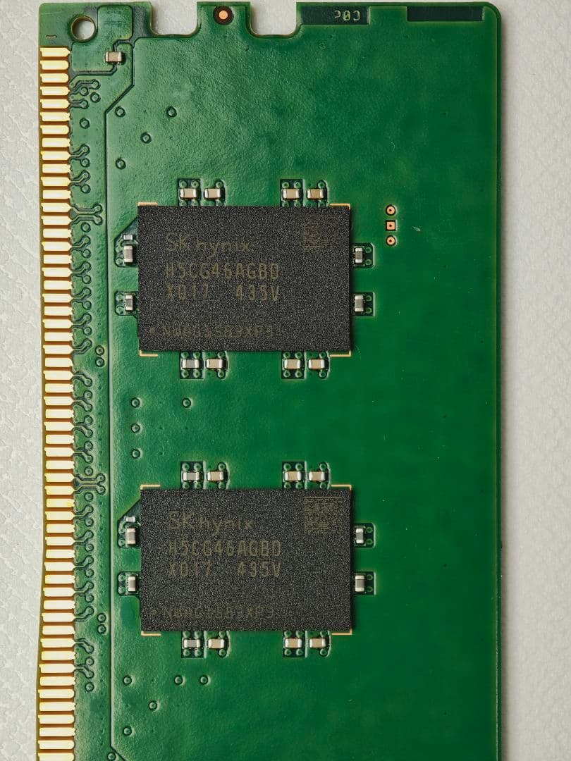 SK hynix 8GB DDR5 UDIMM メモリー