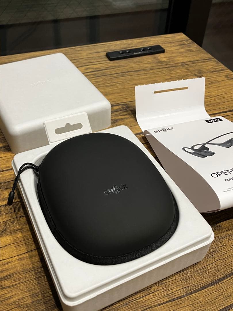 SHOKZ OPENRUN PRO 2 骨伝導イヤホン ミニサイズ