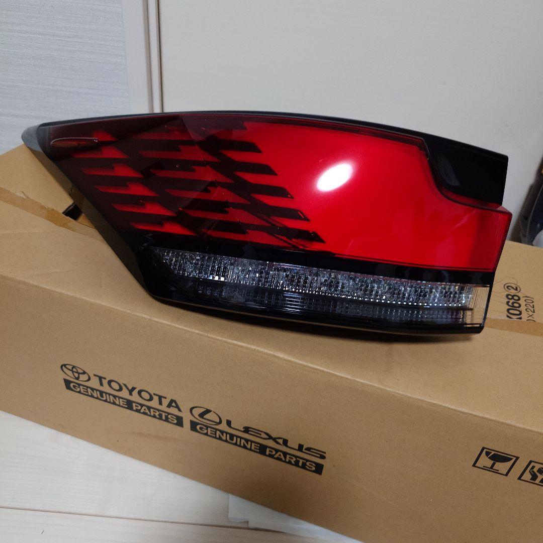レクサス 現行型 RX500h テールレンズ テールライト ランプ外側左右セット