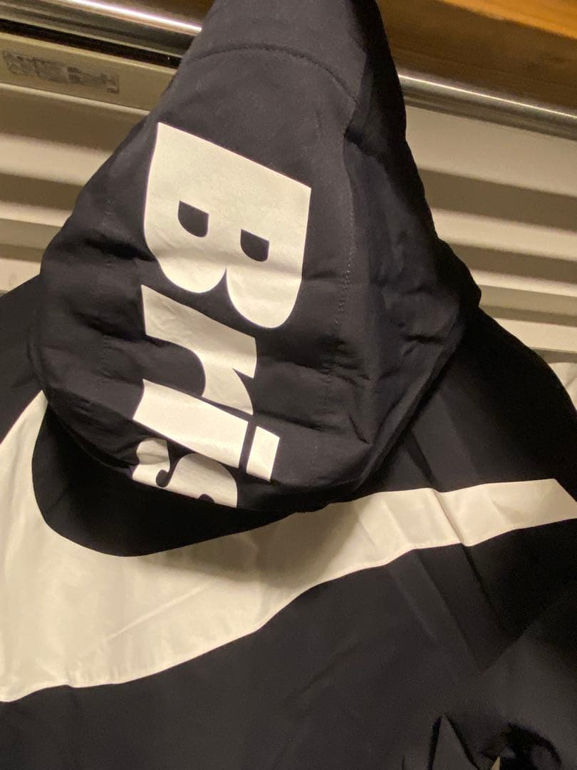 FCRB ナイロンジャケット