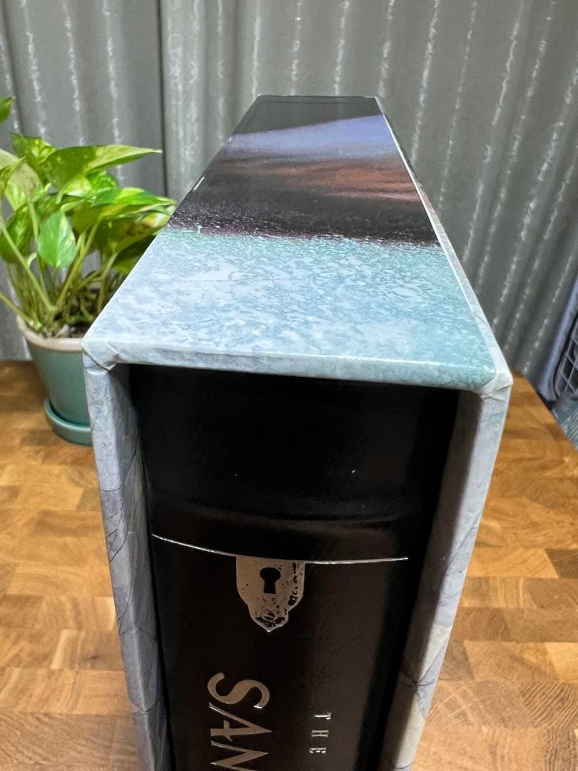 洋書 THE ABSOLUTE SANDMAN VOLUME ONE