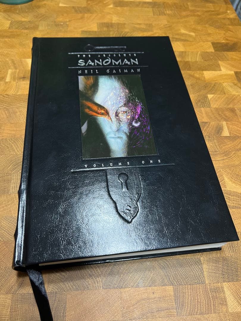 洋書 THE ABSOLUTE SANDMAN VOLUME ONE