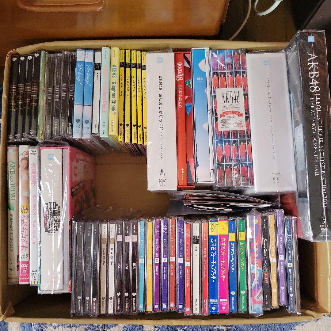 AKB48  CD、Blu-ray、DVD カレンダーポスター 本まとめ売り