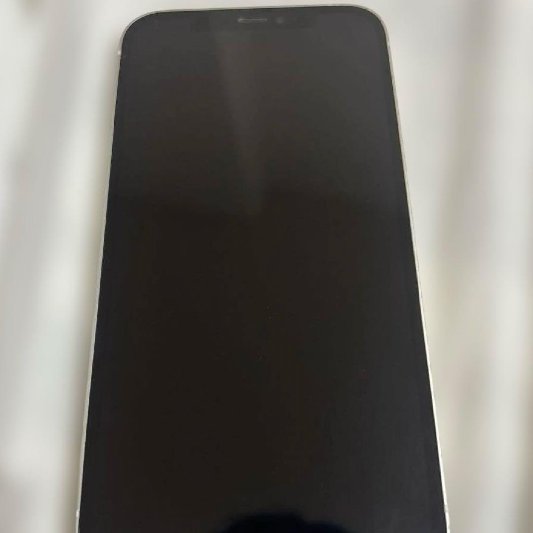 iphone 12 64GB ホワイト
