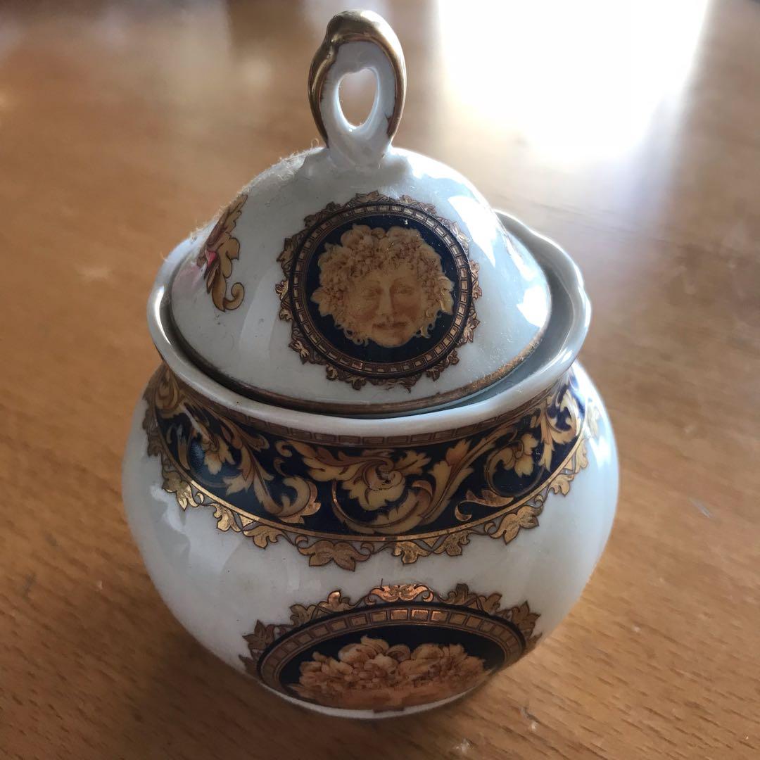 未使用 レトロ　リモージュのシュガーポットとミルクピッチャー