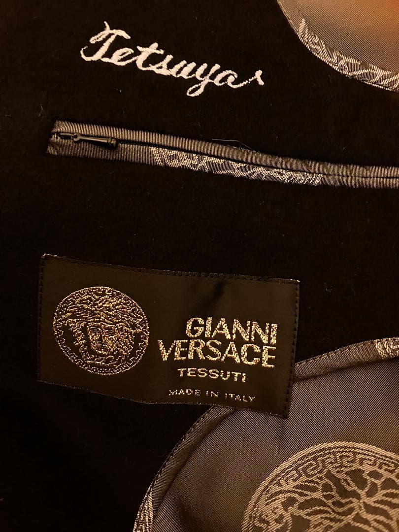GIANNI VERSACE 黒ロングコート
