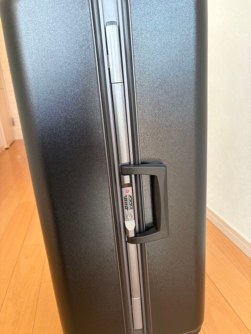 新品未使用★ハードキャリーケース