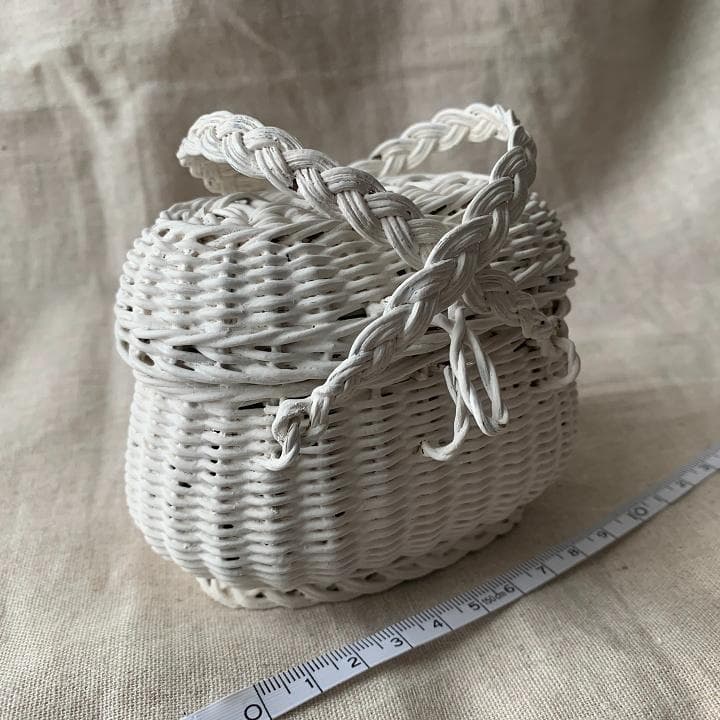 ドールパニエ　ミニ　バスケット　人形用　フランスアンティーク　ホワイトシャビー