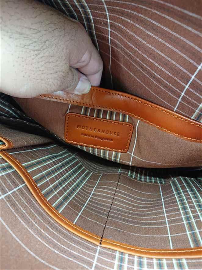 ■マザーハウス MOTHERHOUSE レザーリュック ブラウン系 メンズ