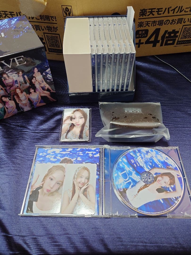 K-POP・アジア 7th AnniversaryCollectionBox TWICE DIVE