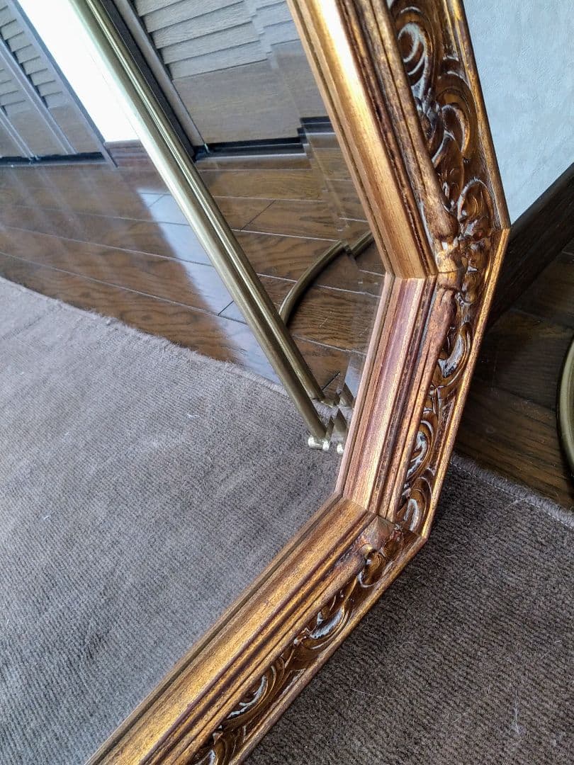 イタリア製 アンティーク八角ミラー・ 壁掛け 鏡・木製レリーフ鏡・クラシック