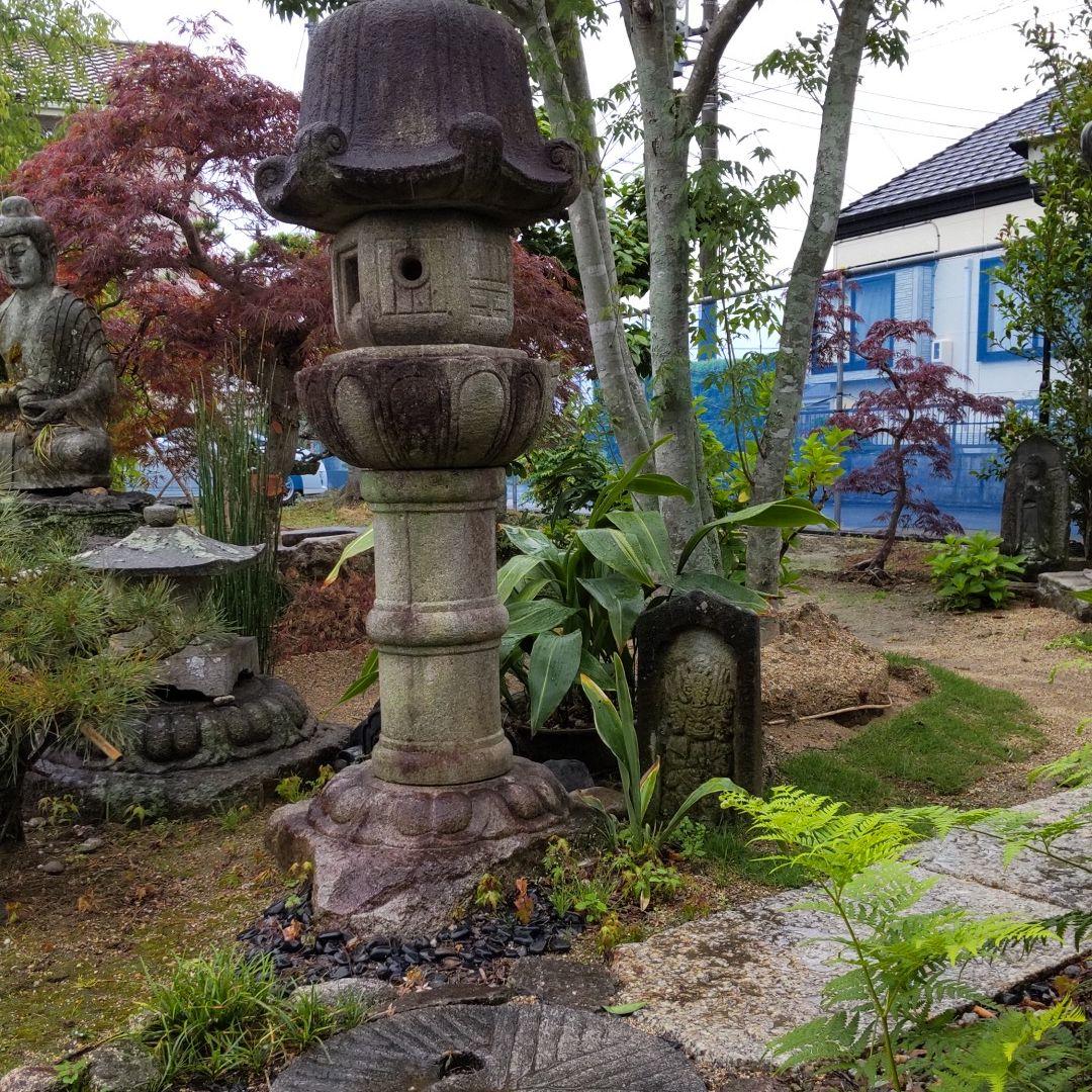 灯籠     利休(品名)