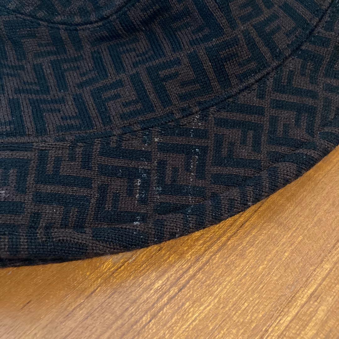 Fendi バケットハット ダークブラウン
