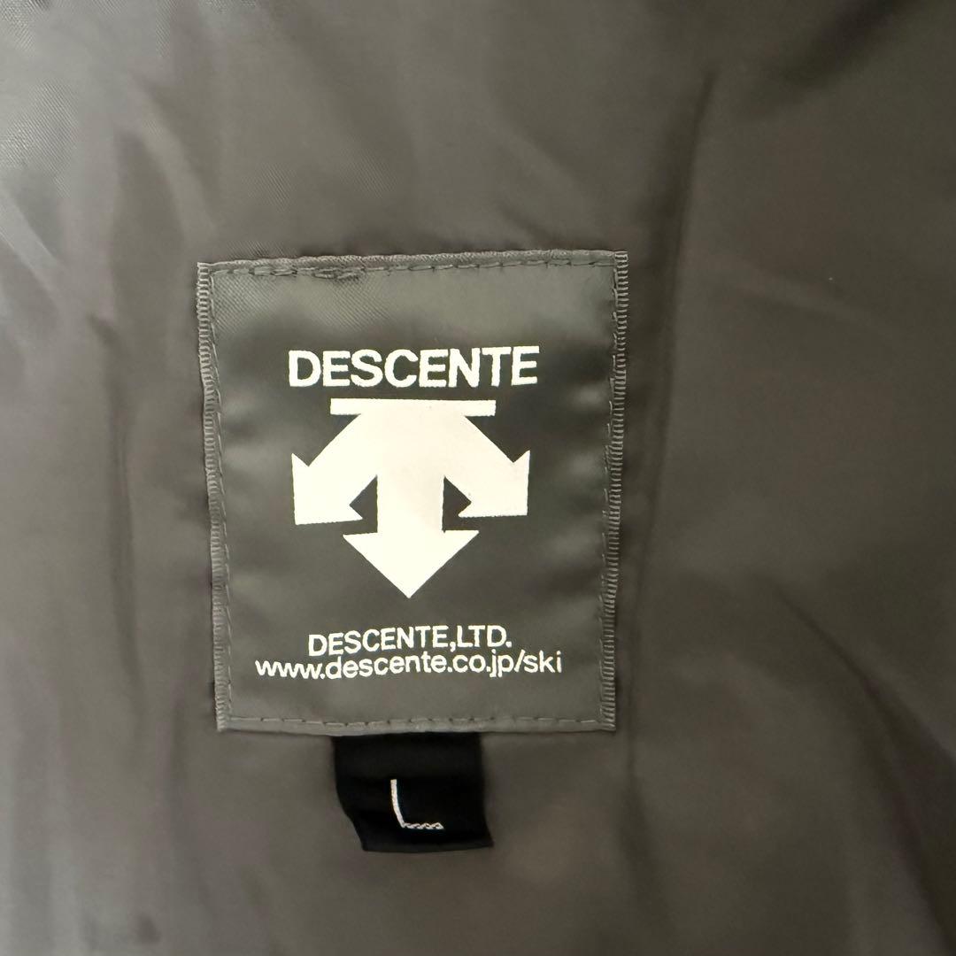 美品 DESCENTE スキーウェア 上下セット Lサイズ 【E-32】